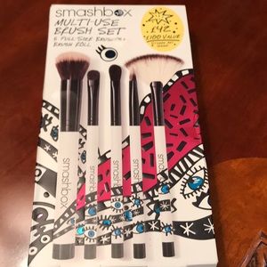 Smashbox Multi Use Brush Set with Case